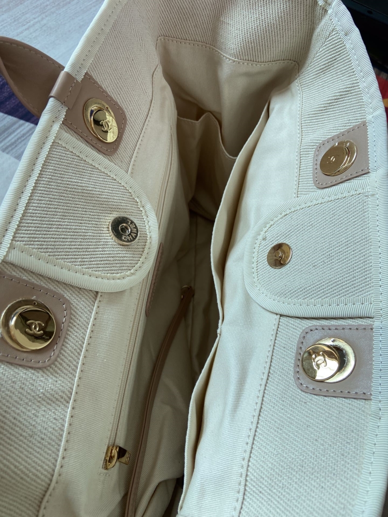 Ch**el shopping bags